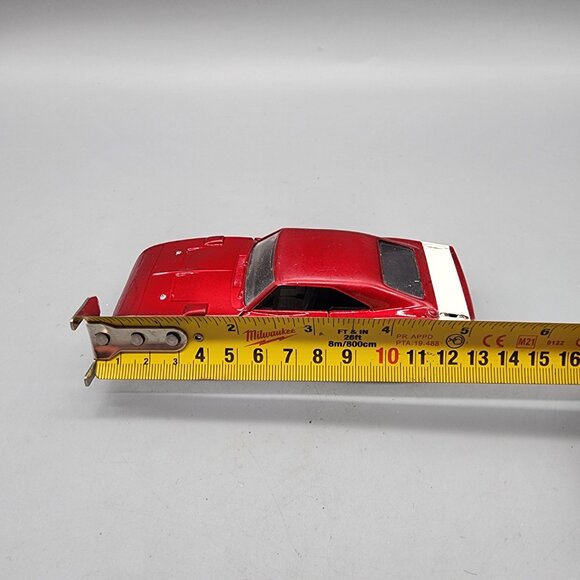 Jada 1969 Dodge Charger Daytona Red 1:24 Diecast Model Car Fast & Furious - Picture 8 of 10